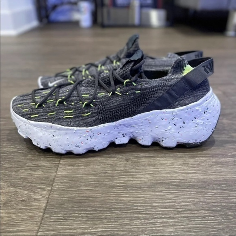 Nike Space Hippie 04 Black Volt sz 10 - Picture 1 of 5
